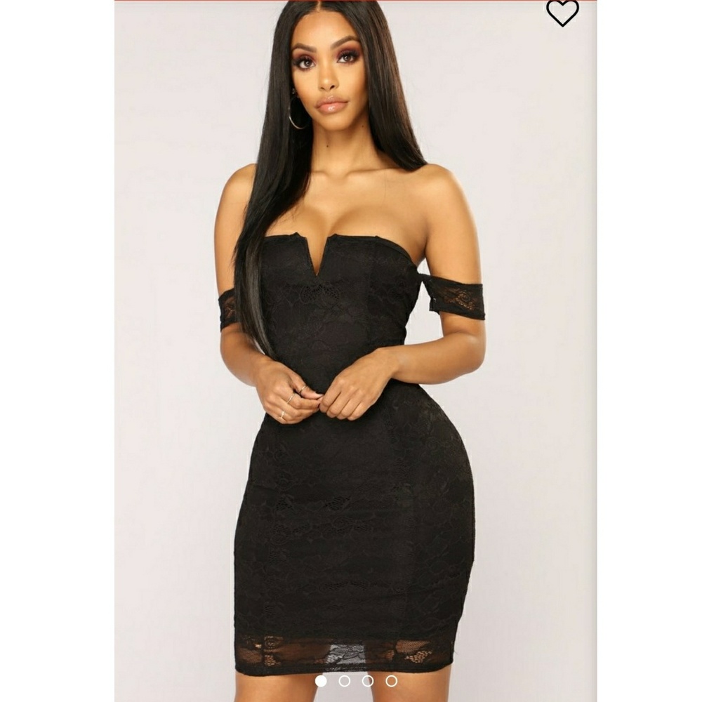 Fashion Nova's Nayeli Lace in Black